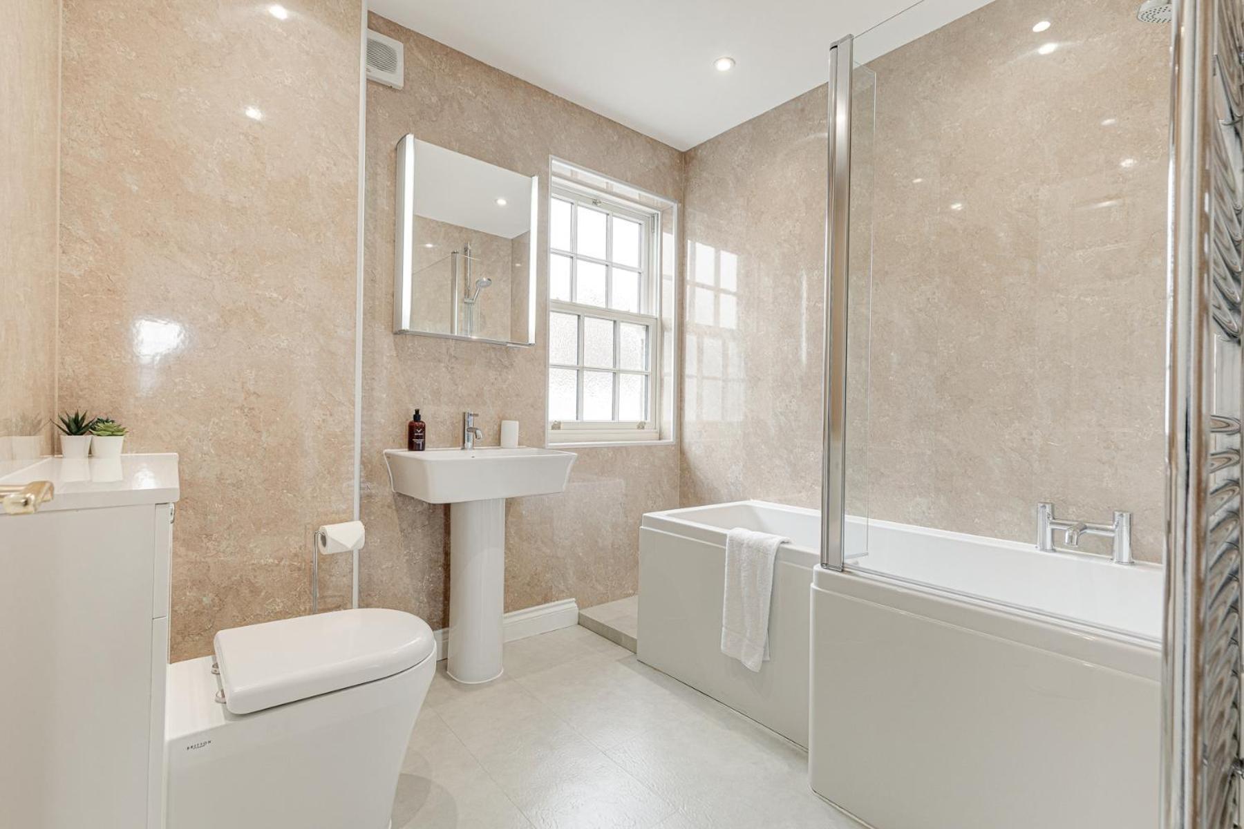 Vila Olive Tale Henley-on-Thames Exteriér fotografie